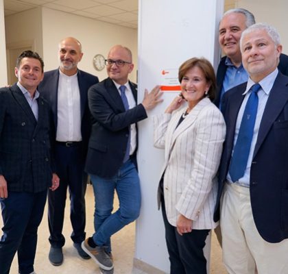 Rafforzare il proprio impegno nella progettualità e nella ricerca scientifica.